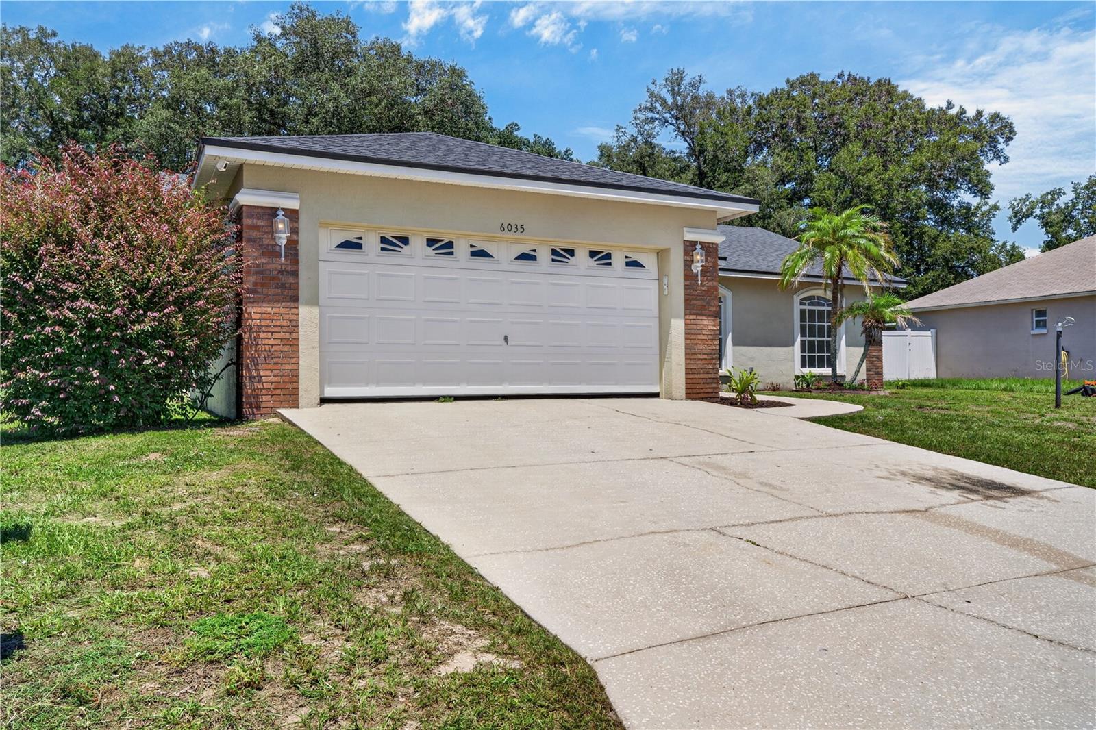 6035 HILLSIDE HEIGHTS DR