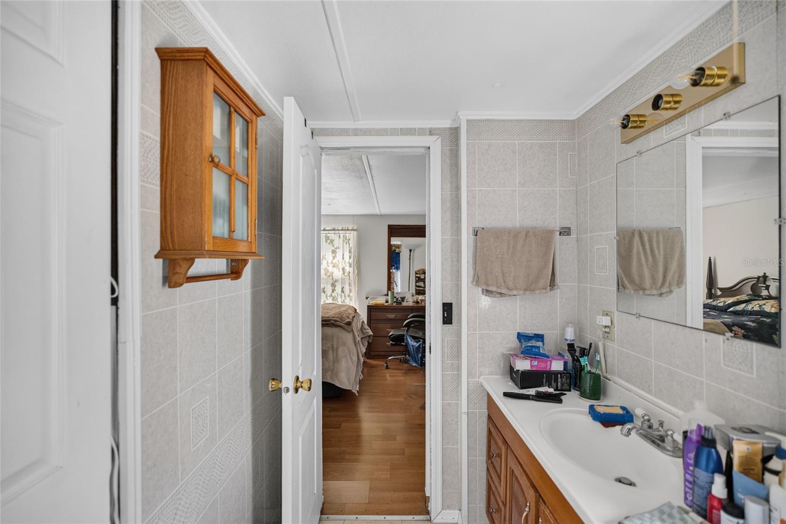 2558 MCINTOSH DR