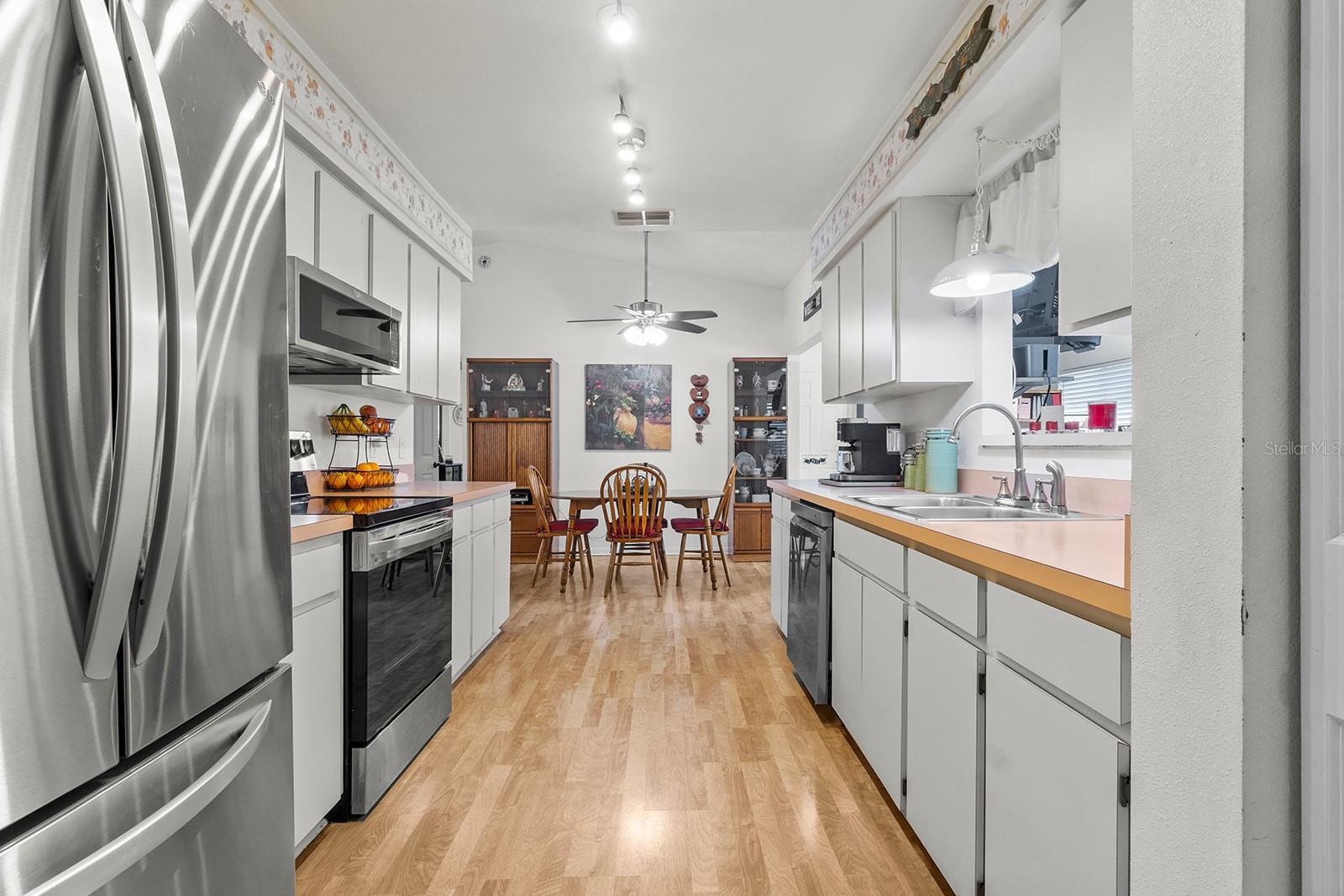 4846 COLONNADES CLUB BLVD