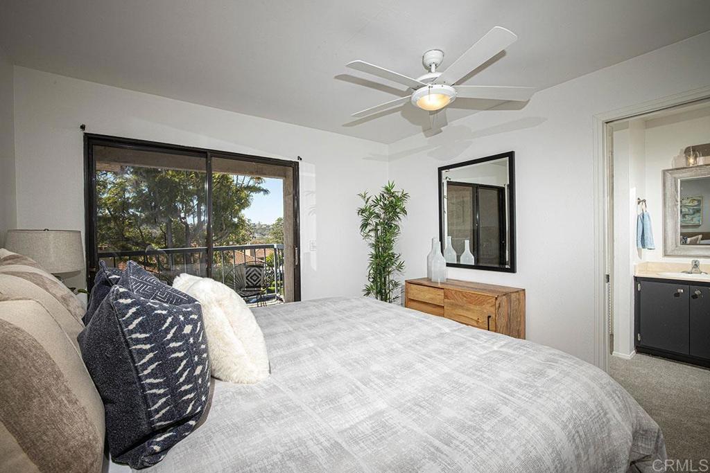 2352 Caringa Way Unit: C