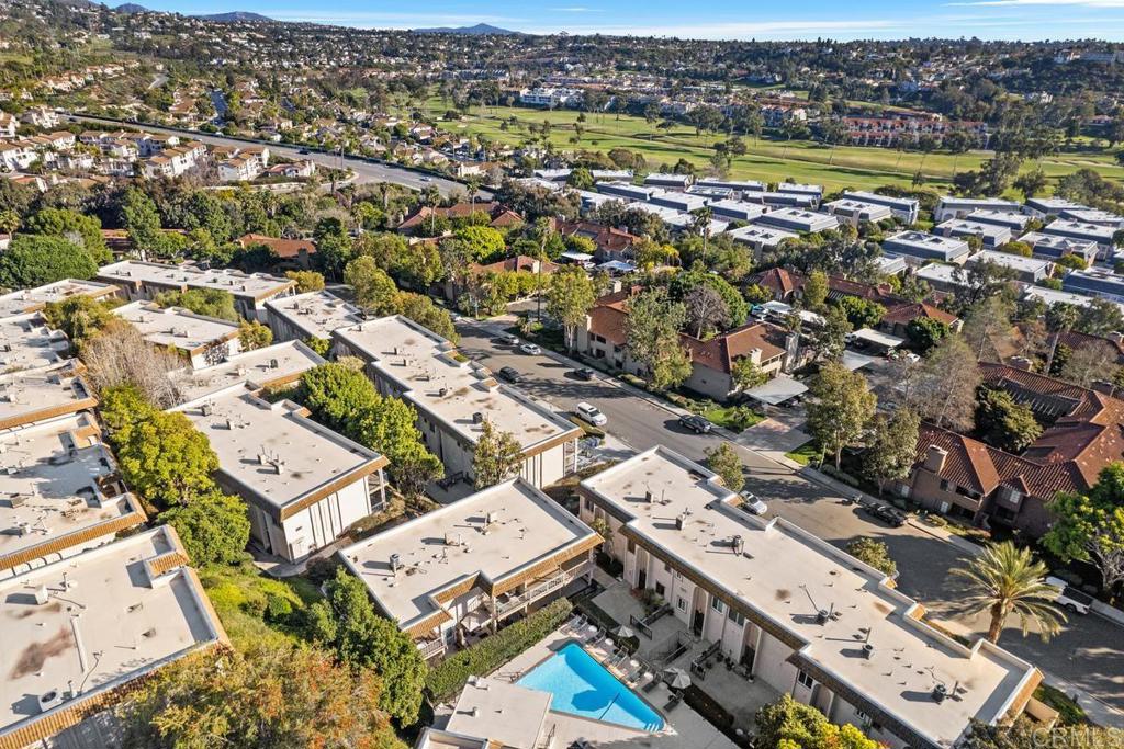 2352 Caringa Way Unit: C