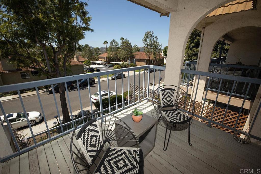 2352 Caringa Way Unit: C