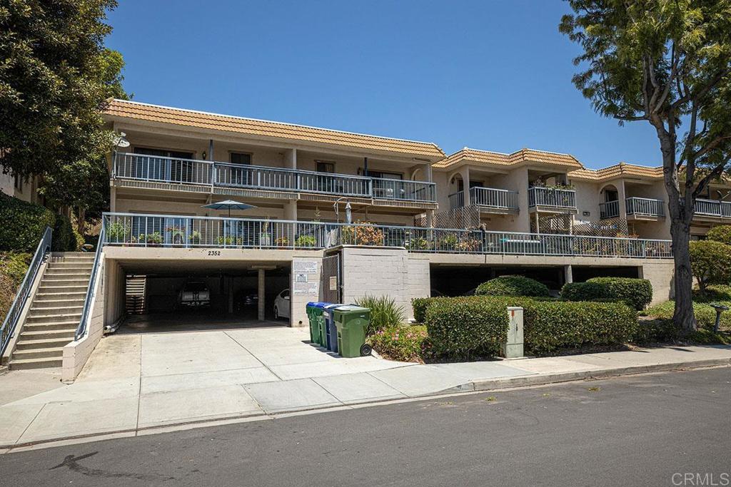 2352 Caringa Way Unit: C