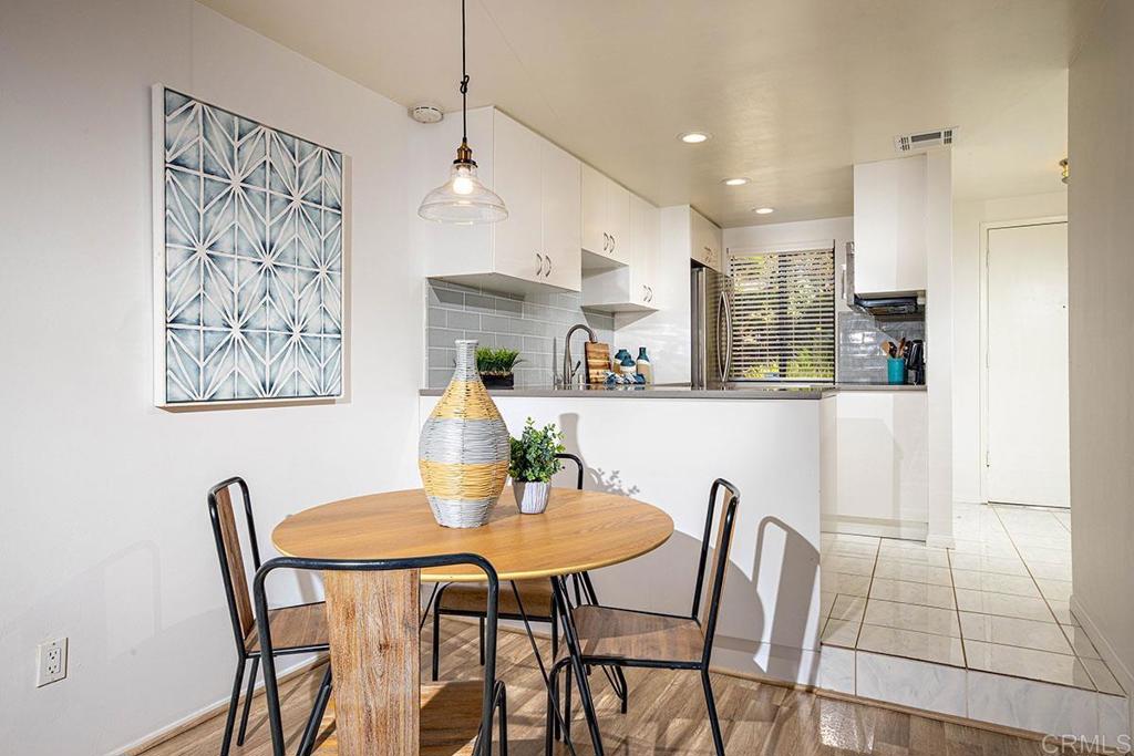 2352 Caringa Way Unit: C