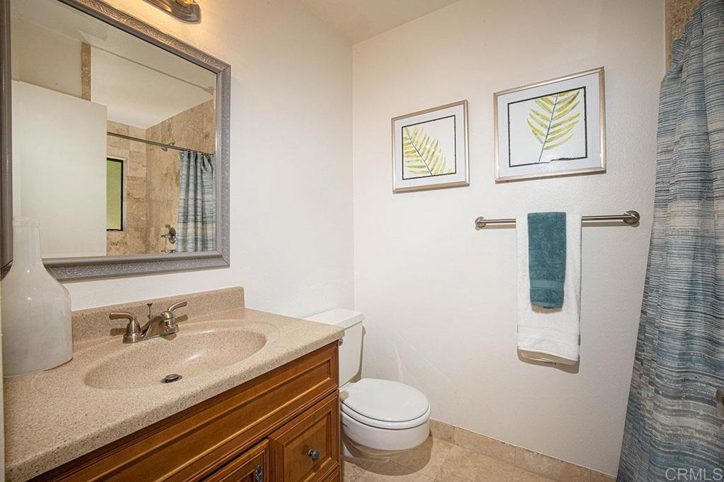 2352 Caringa Way Unit: C