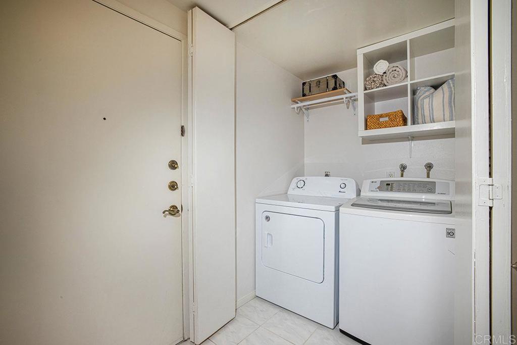 2352 Caringa Way Unit: C