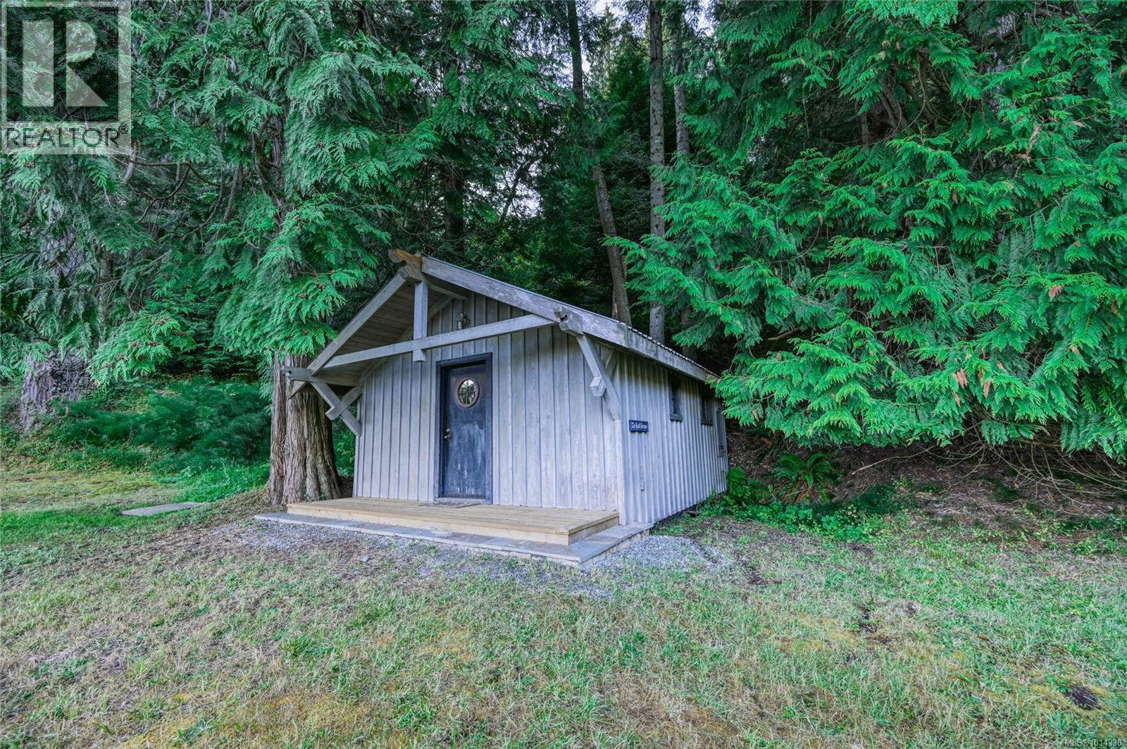 3200 Clam Bay Rd