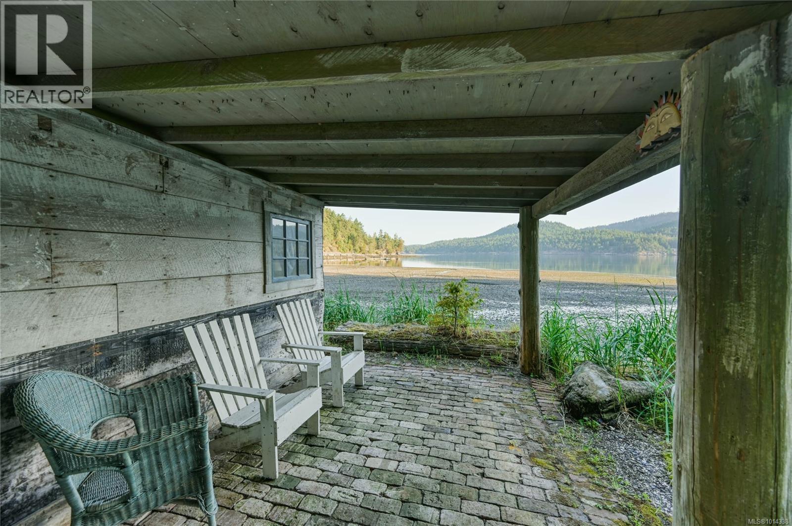 3200 Clam Bay Rd