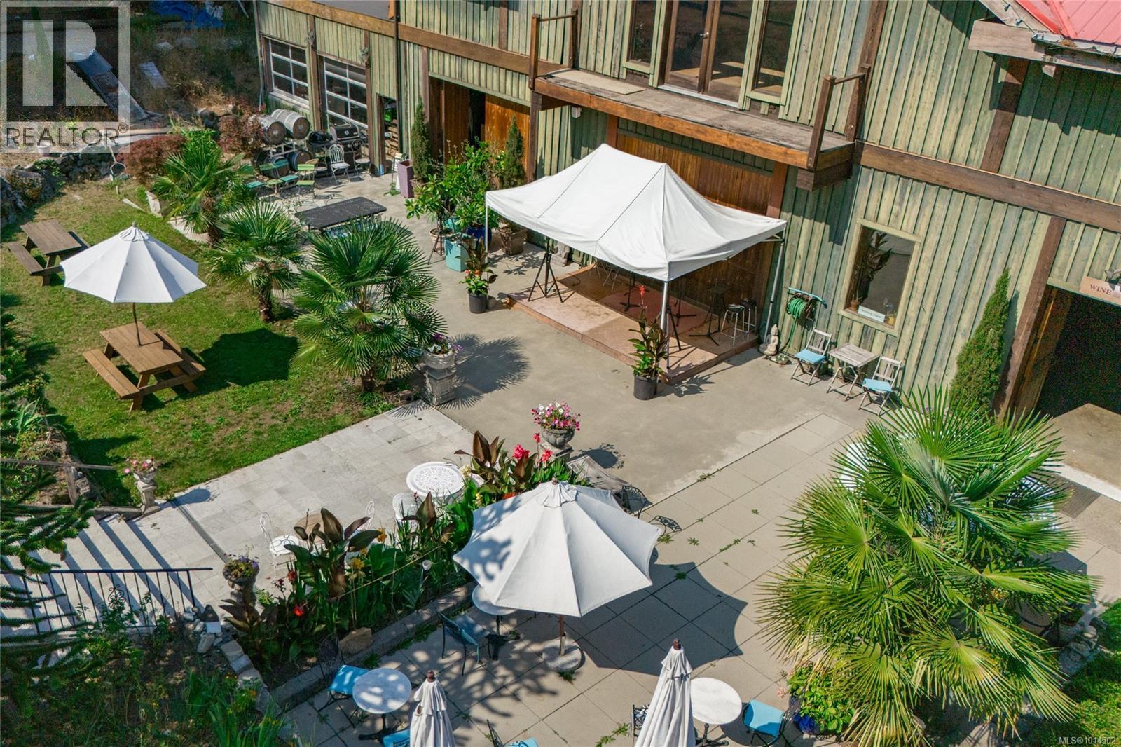 2300 East Wellington Rd