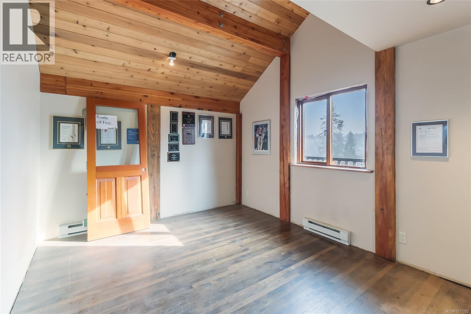 2300 East Wellington Rd