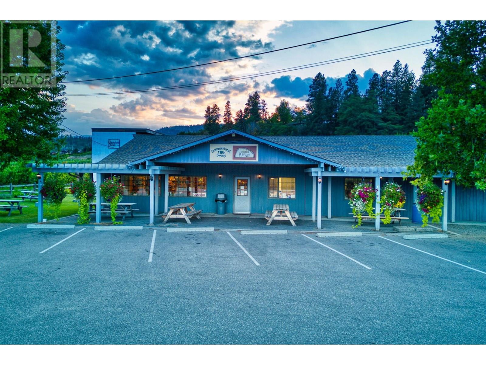 6206 Canyon View Road