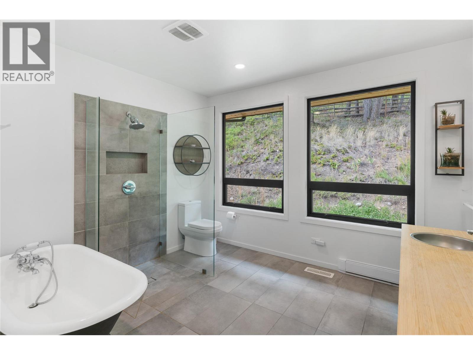 8250 Sun Valley Road