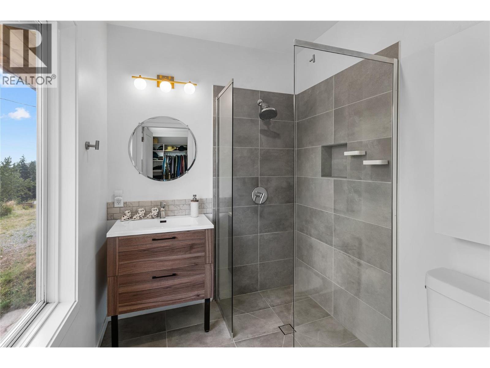 8250 Sun Valley Road