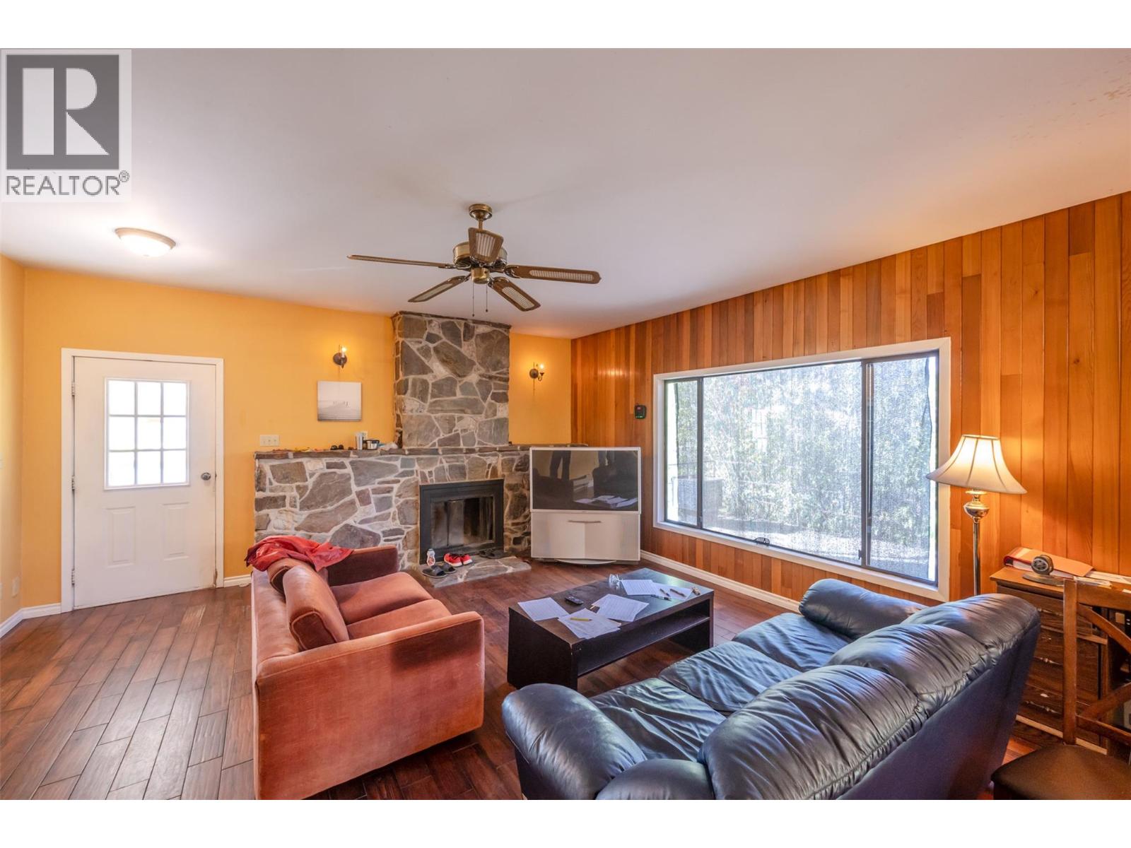 1002/963 Highway 3