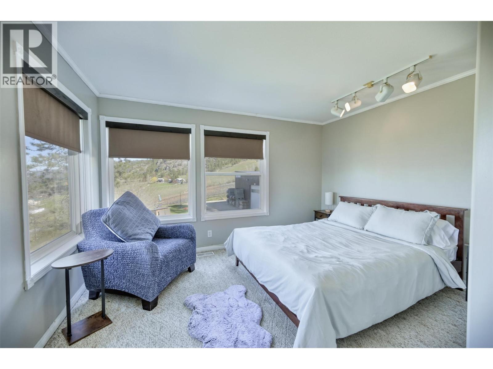 1305 Smethurst Road