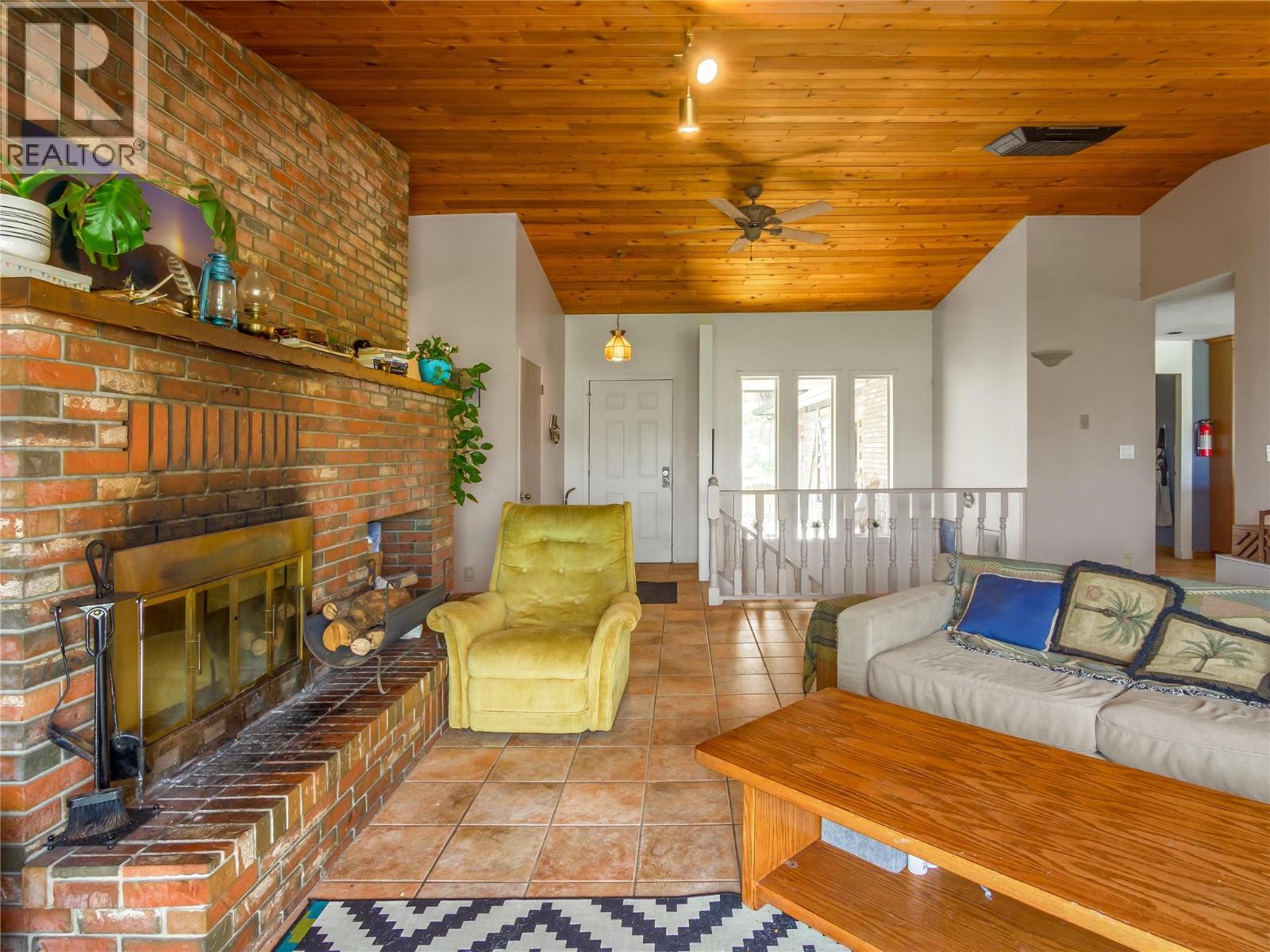 1580 Chapman Road