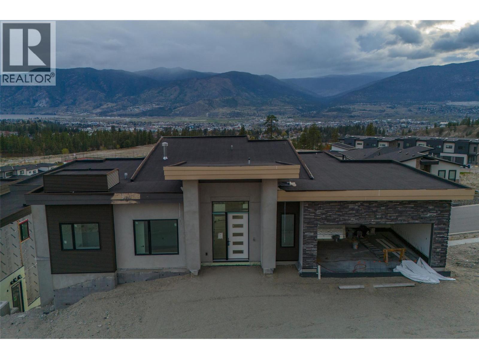 1092 Antler Drive