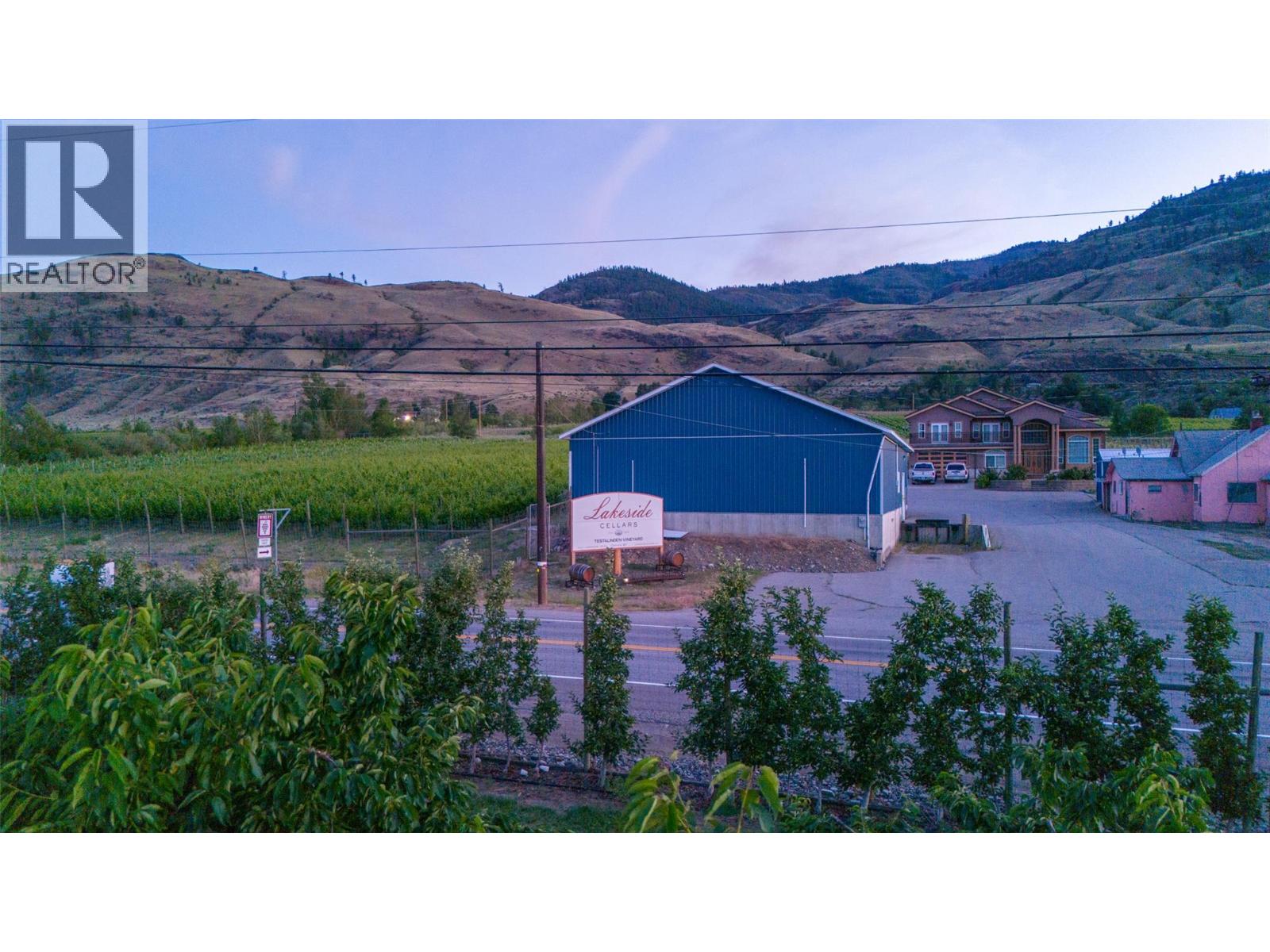 4564 Highway 97