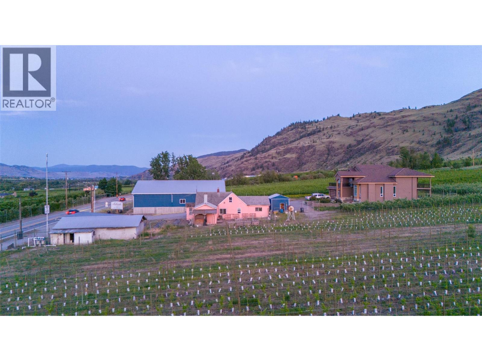 4564 Highway 97