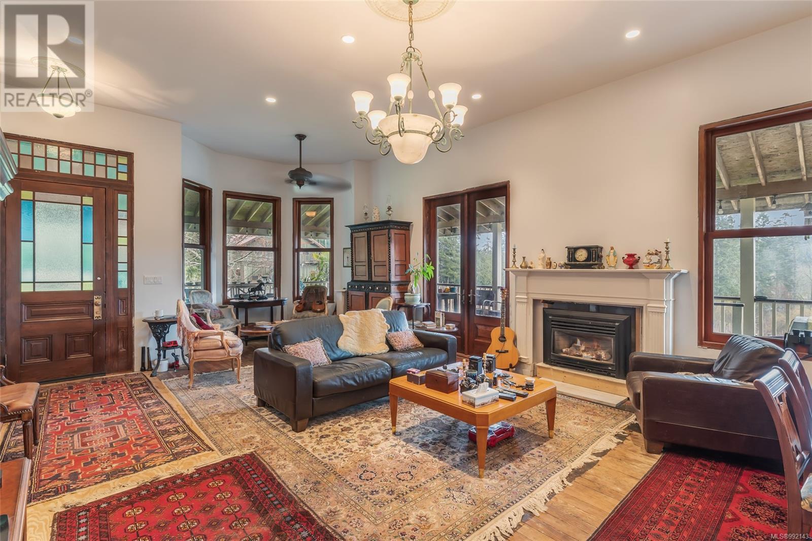 2300 East Wellington Rd