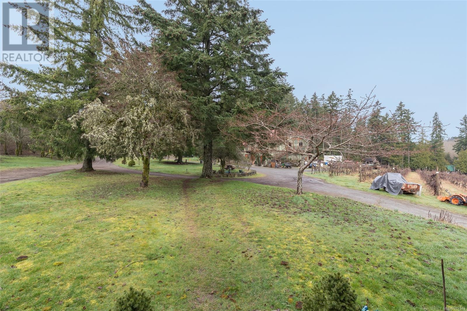 2300 East Wellington Rd