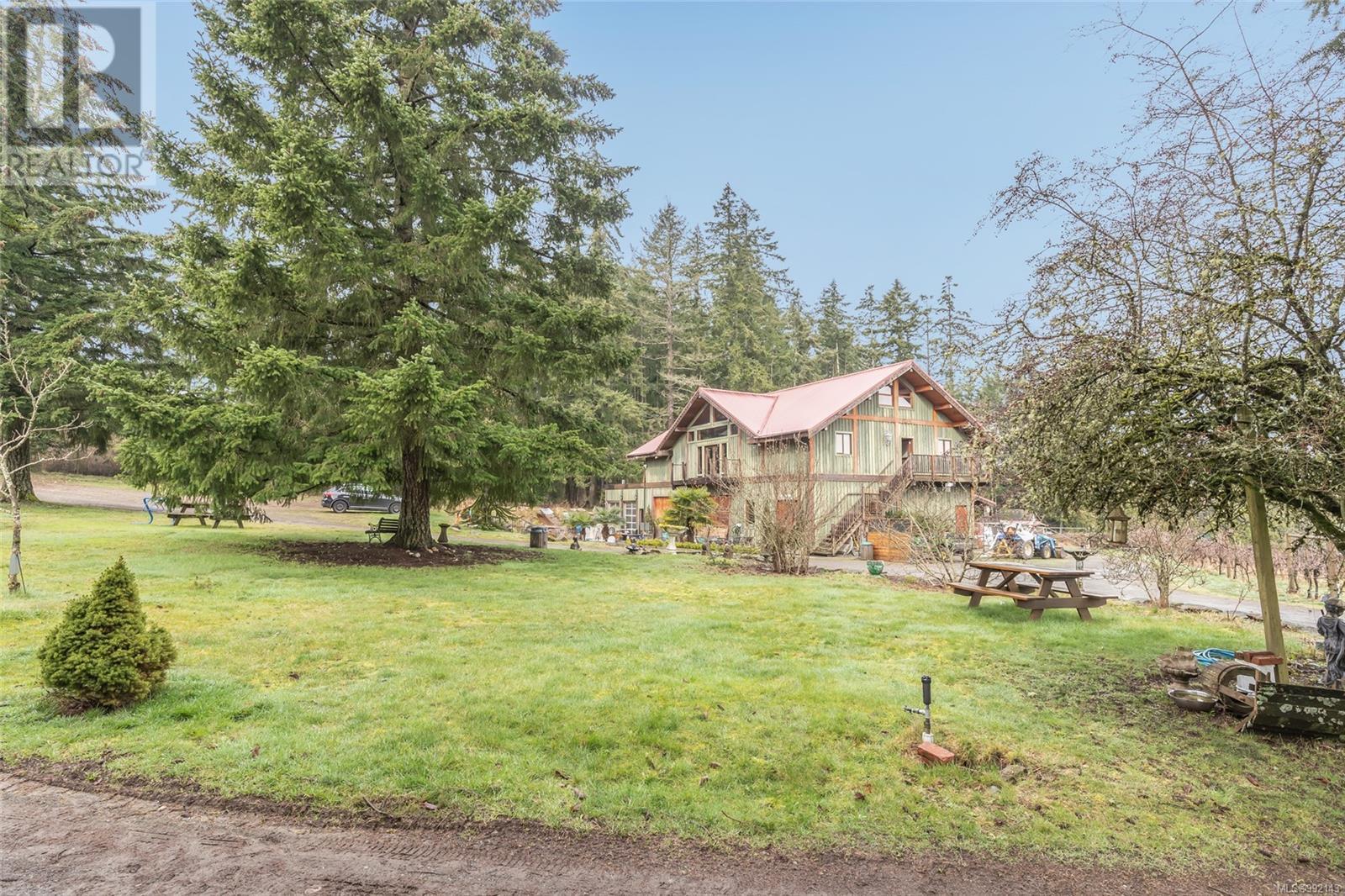 2300 East Wellington Rd