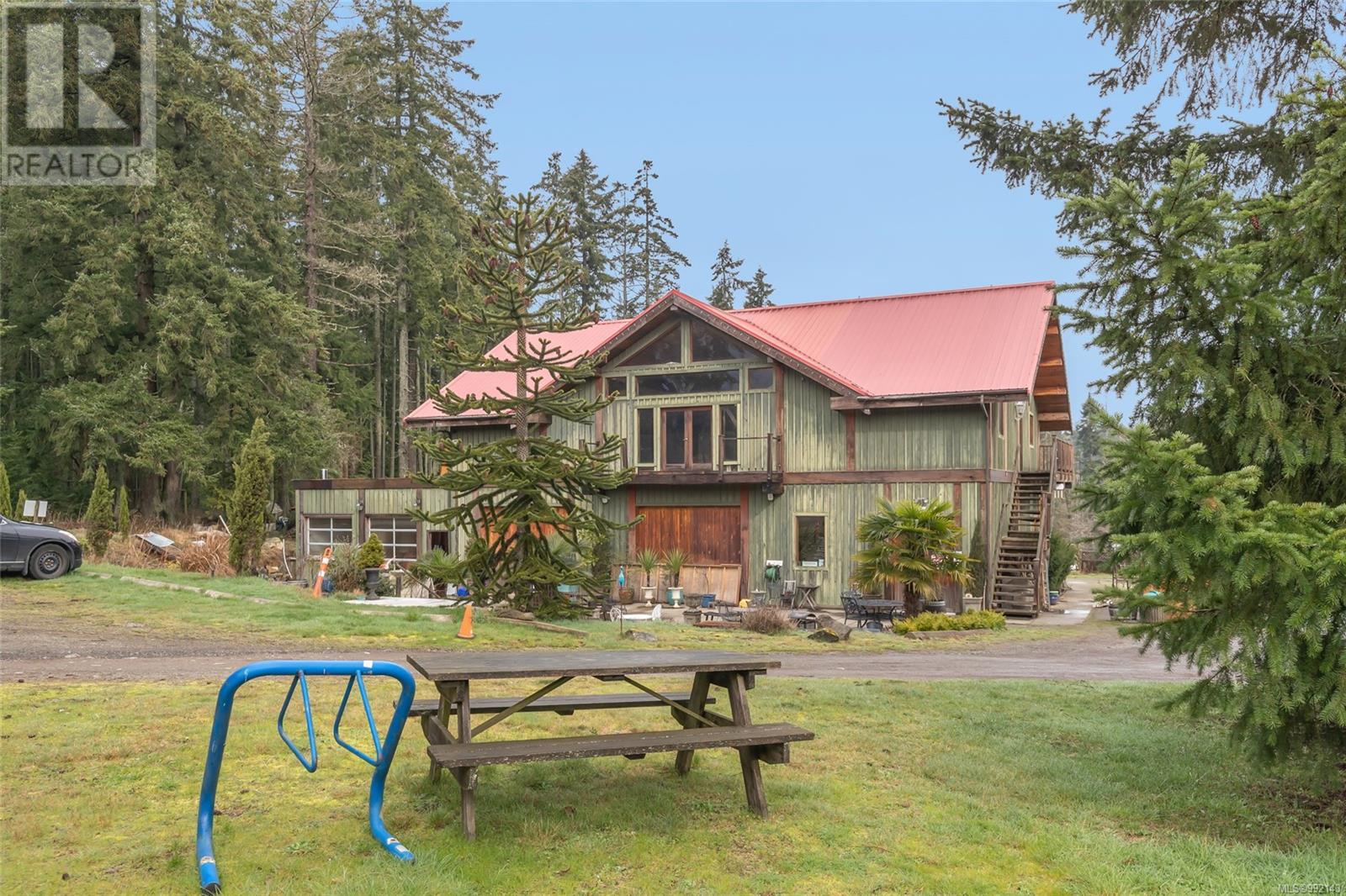 2300 East Wellington Rd