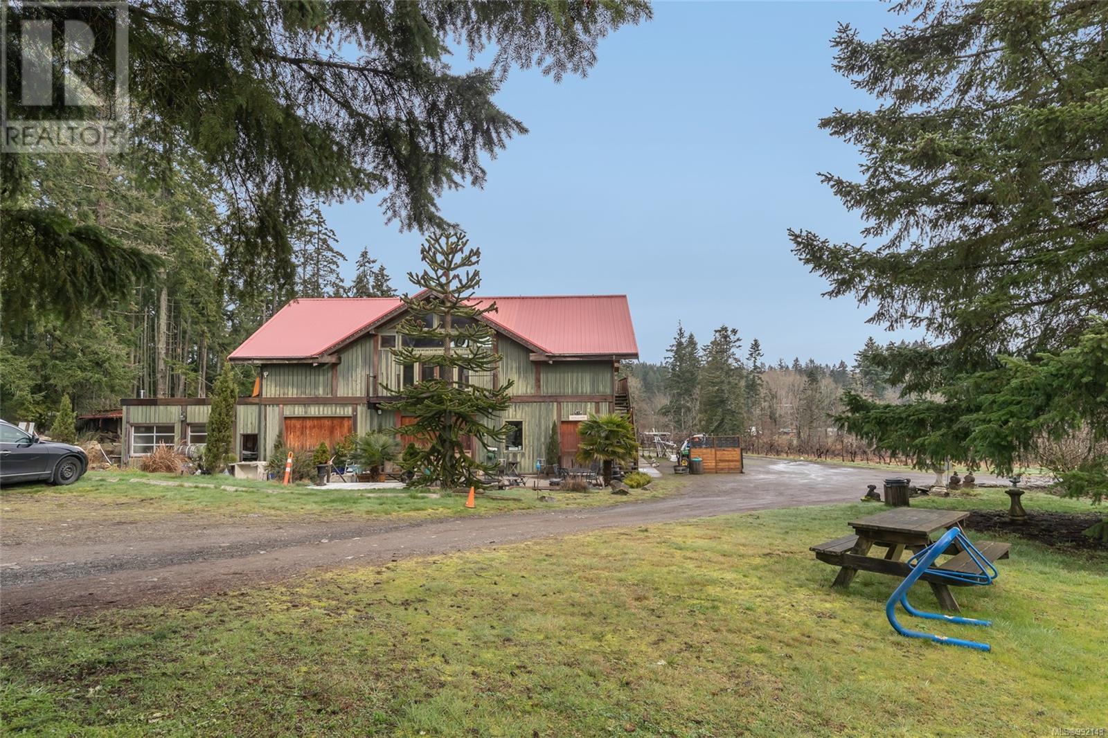 2300 East Wellington Rd