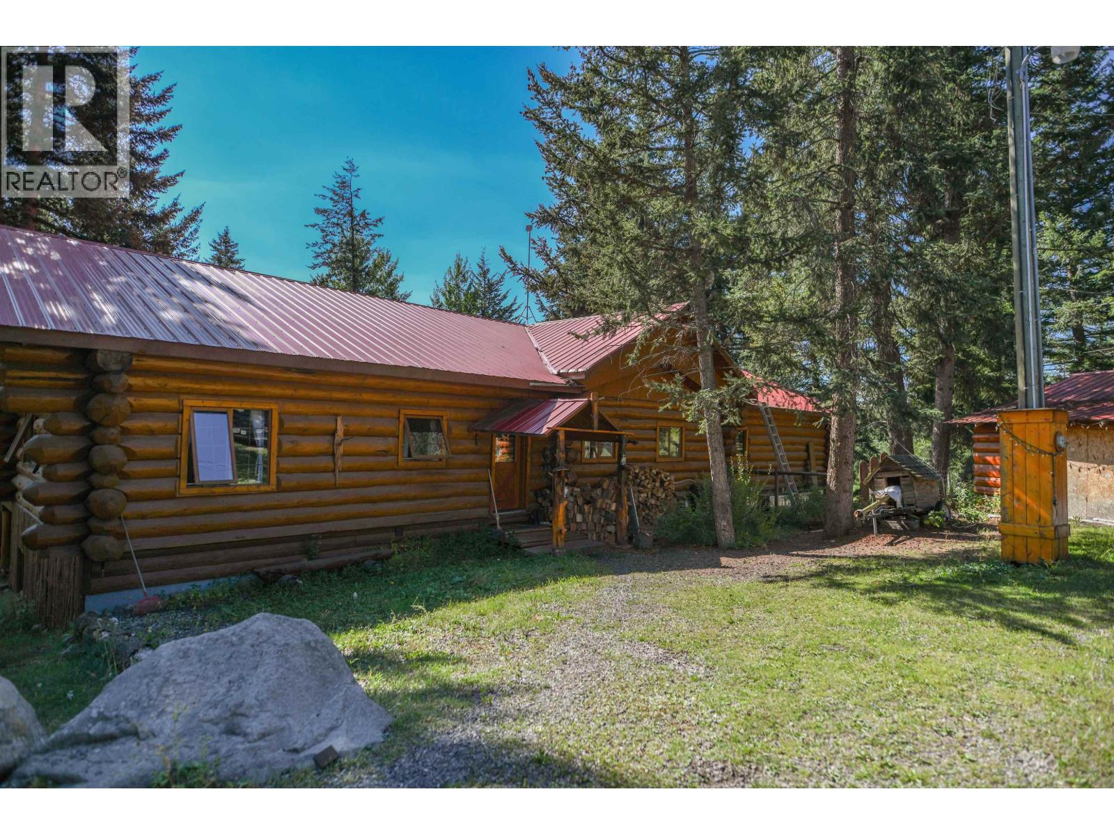 7471 CARIBOO CHALET ROAD