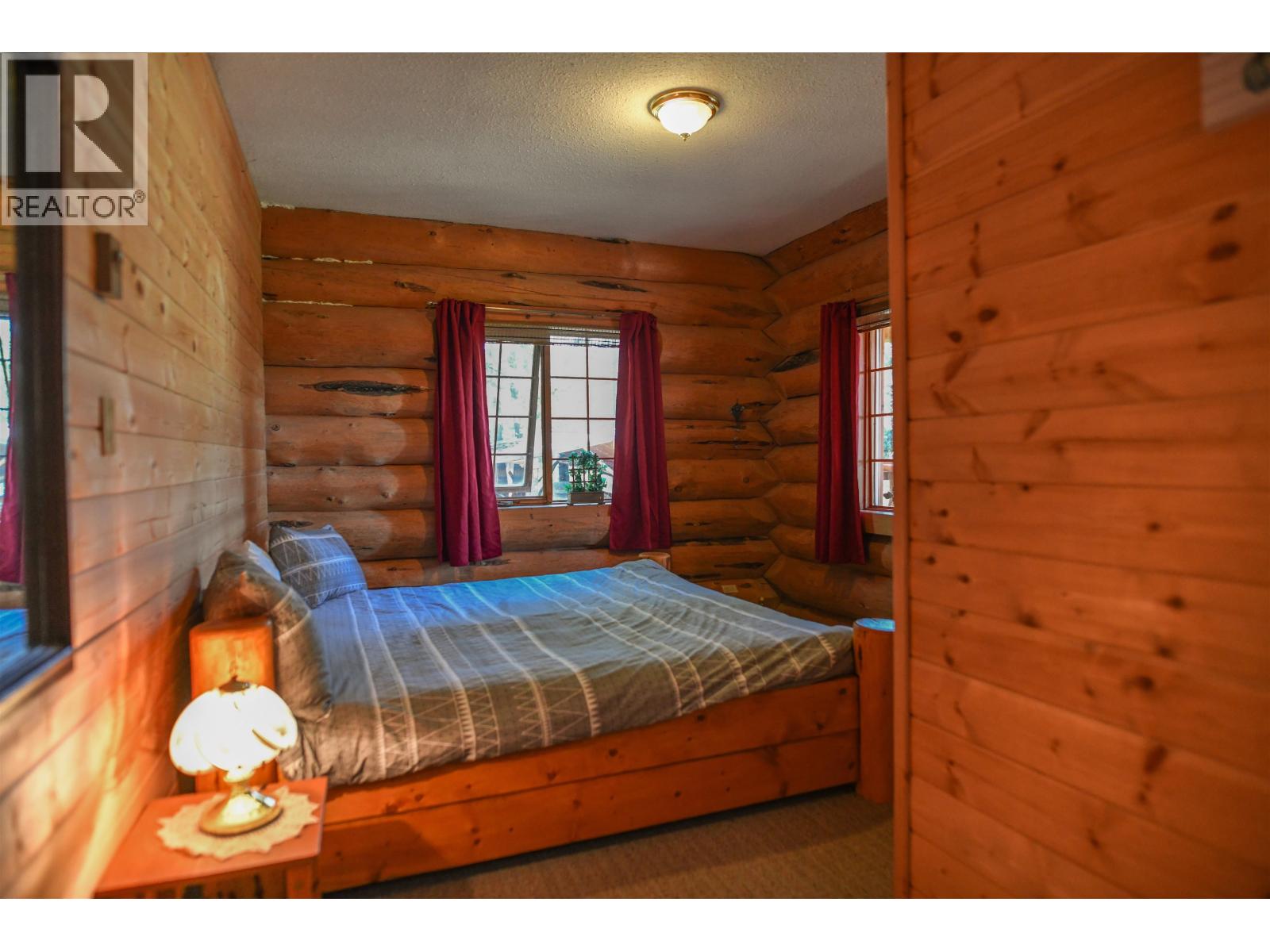 7471 CARIBOO CHALET ROAD