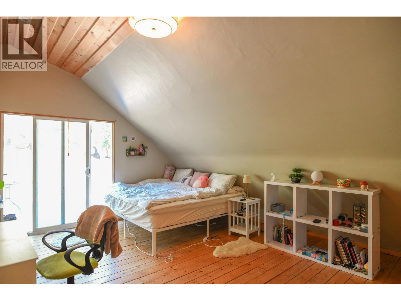 7471 CARIBOO CHALET ROAD