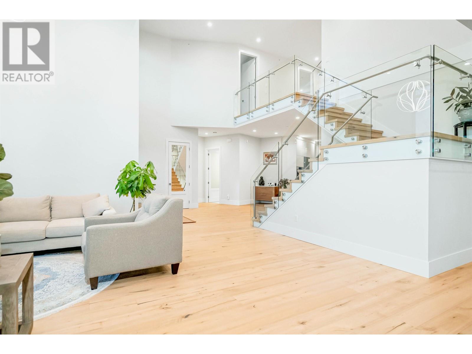 10980 CARMICHAEL STREET