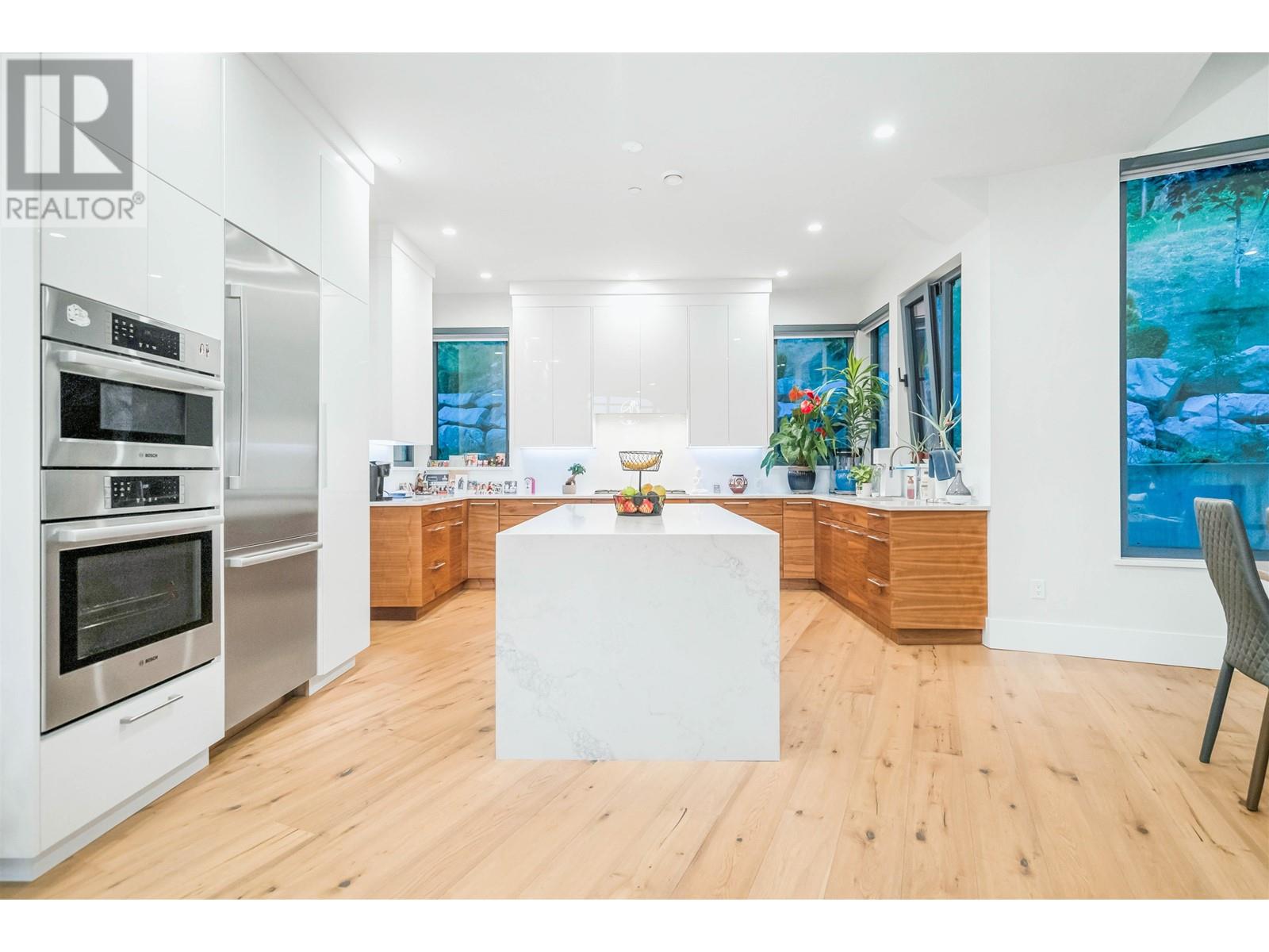 10980 CARMICHAEL STREET