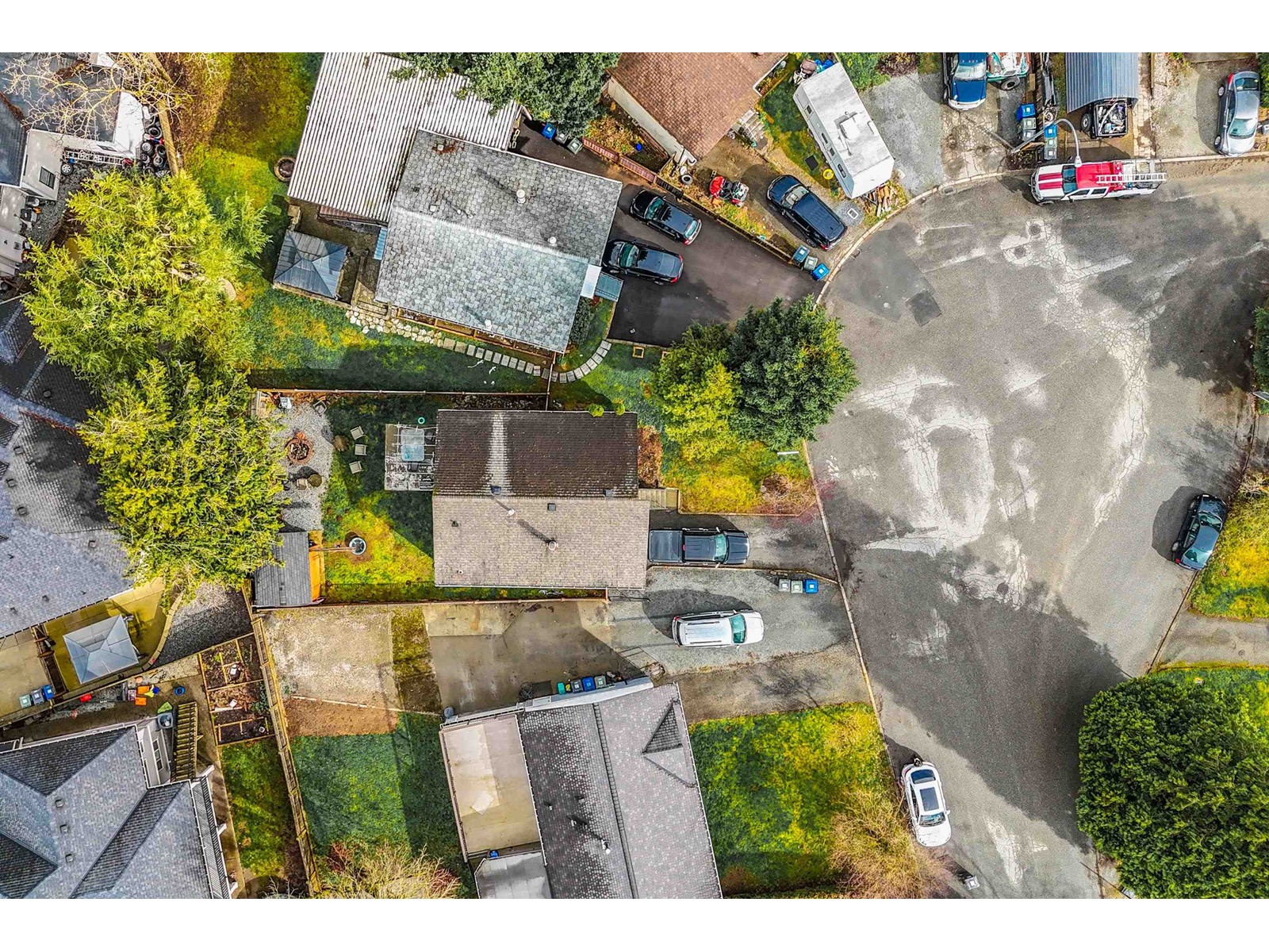 3419 JUNIPER CRESCENT