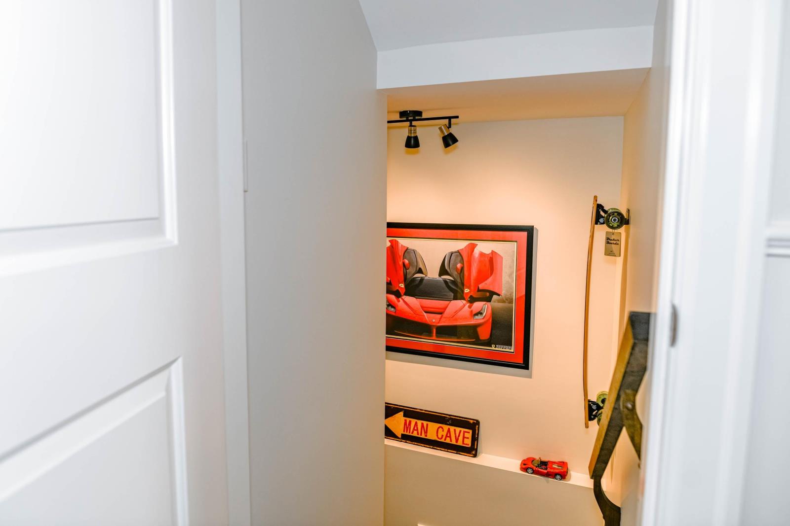 A 46968 RUSSELL ROAD