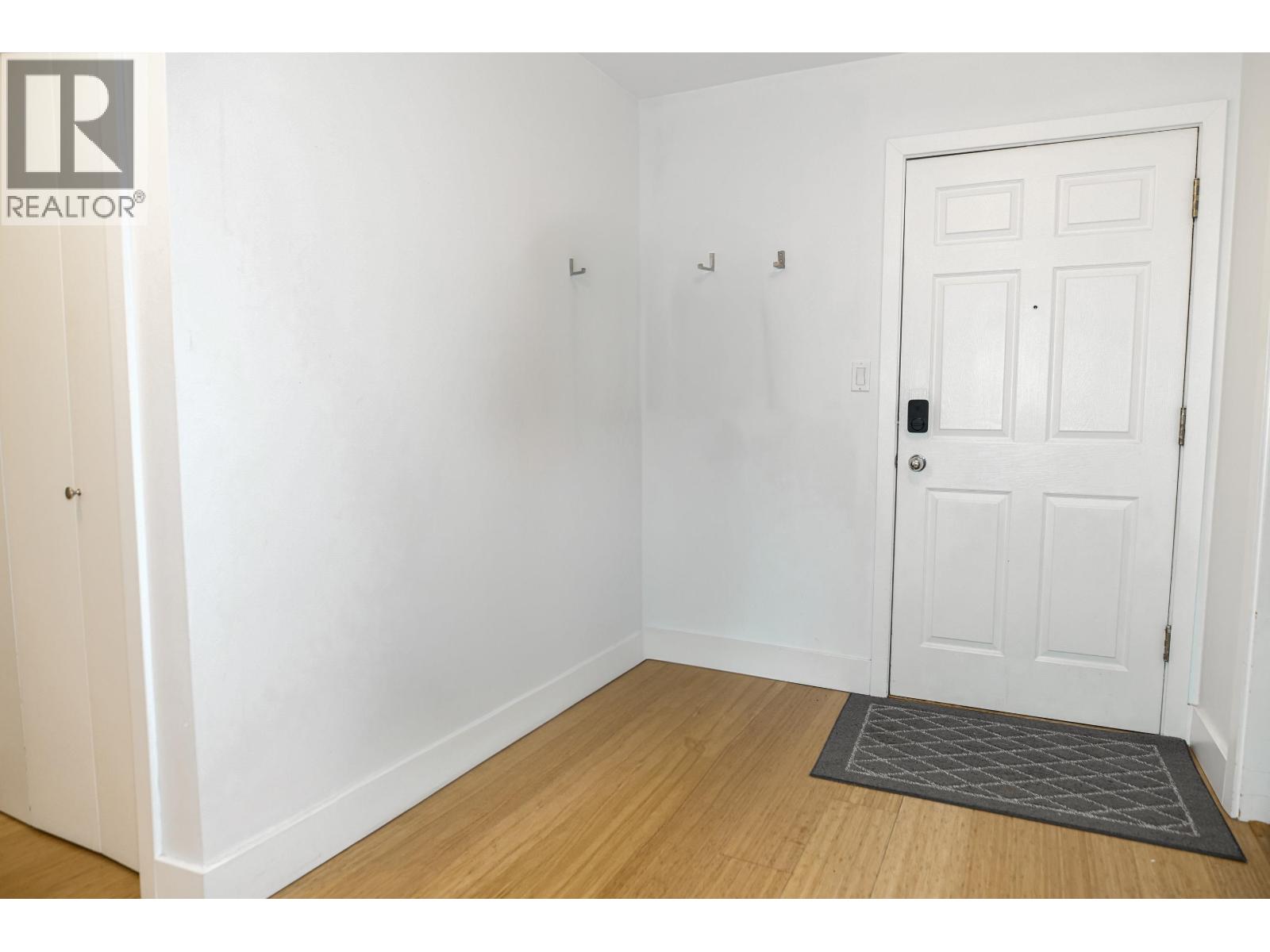 202 1188 QUEBEC STREET