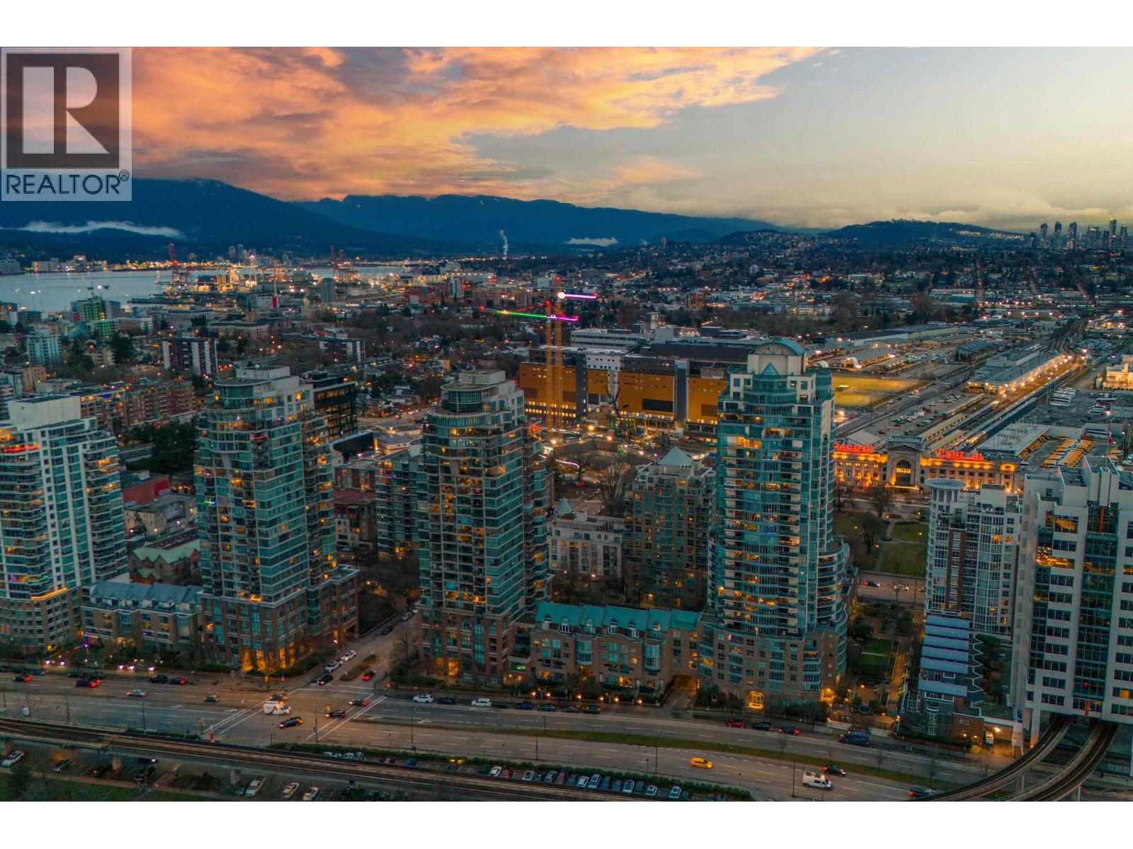 202 1188 QUEBEC STREET