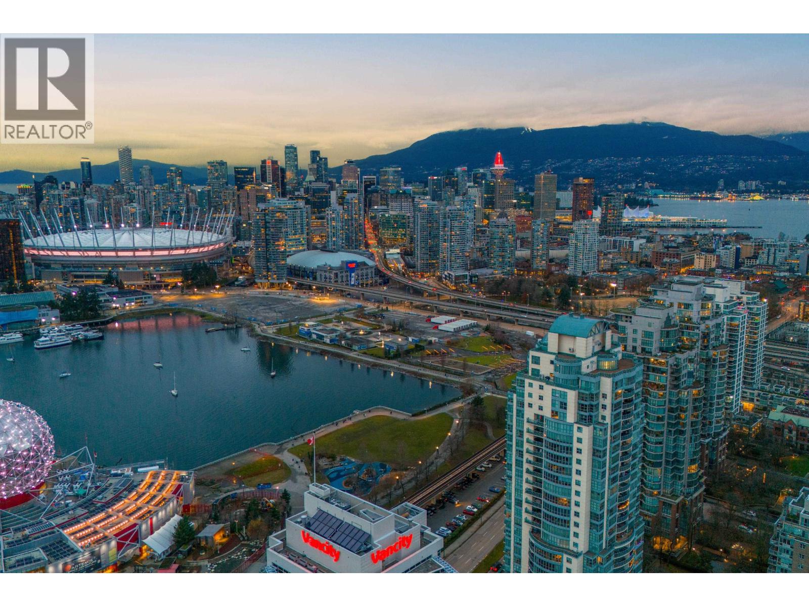 202 1188 QUEBEC STREET