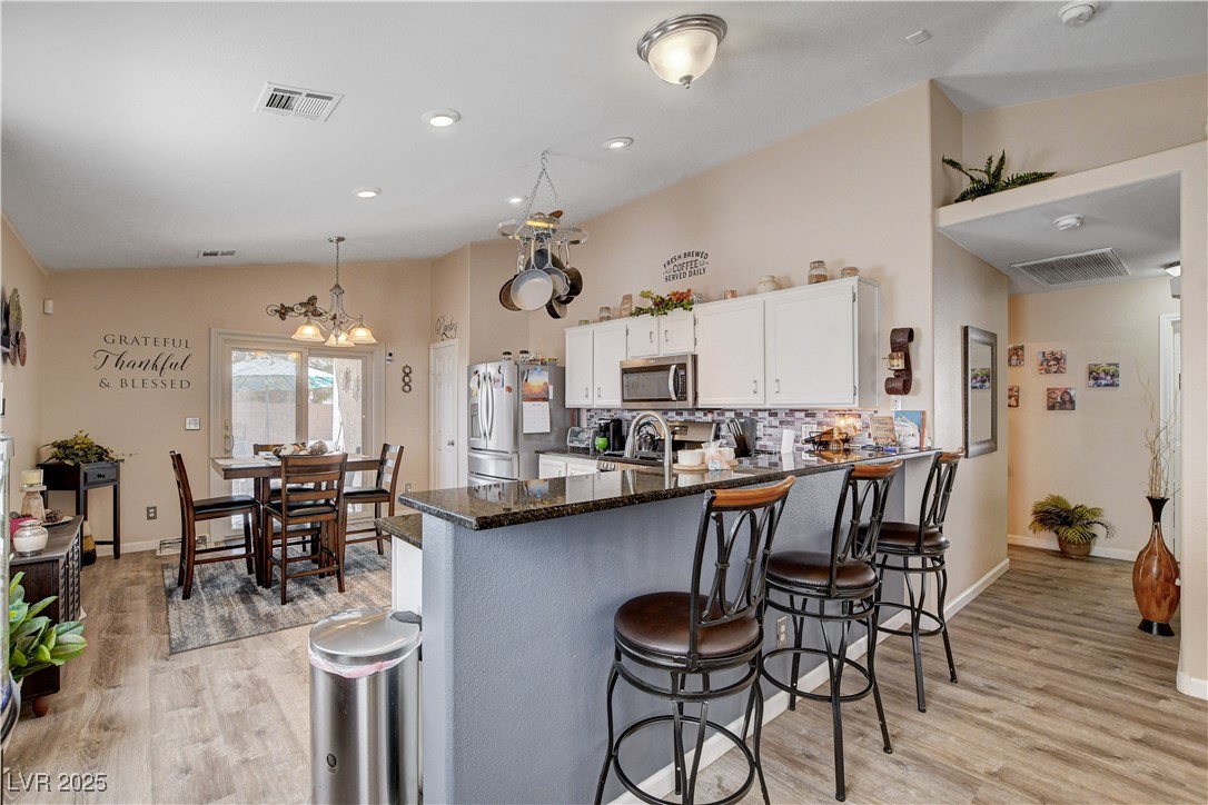 5009 Royal Lake Avenue