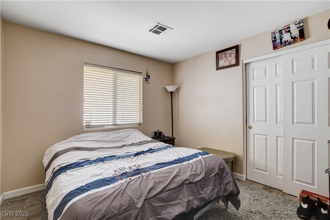 5009 Royal Lake Avenue