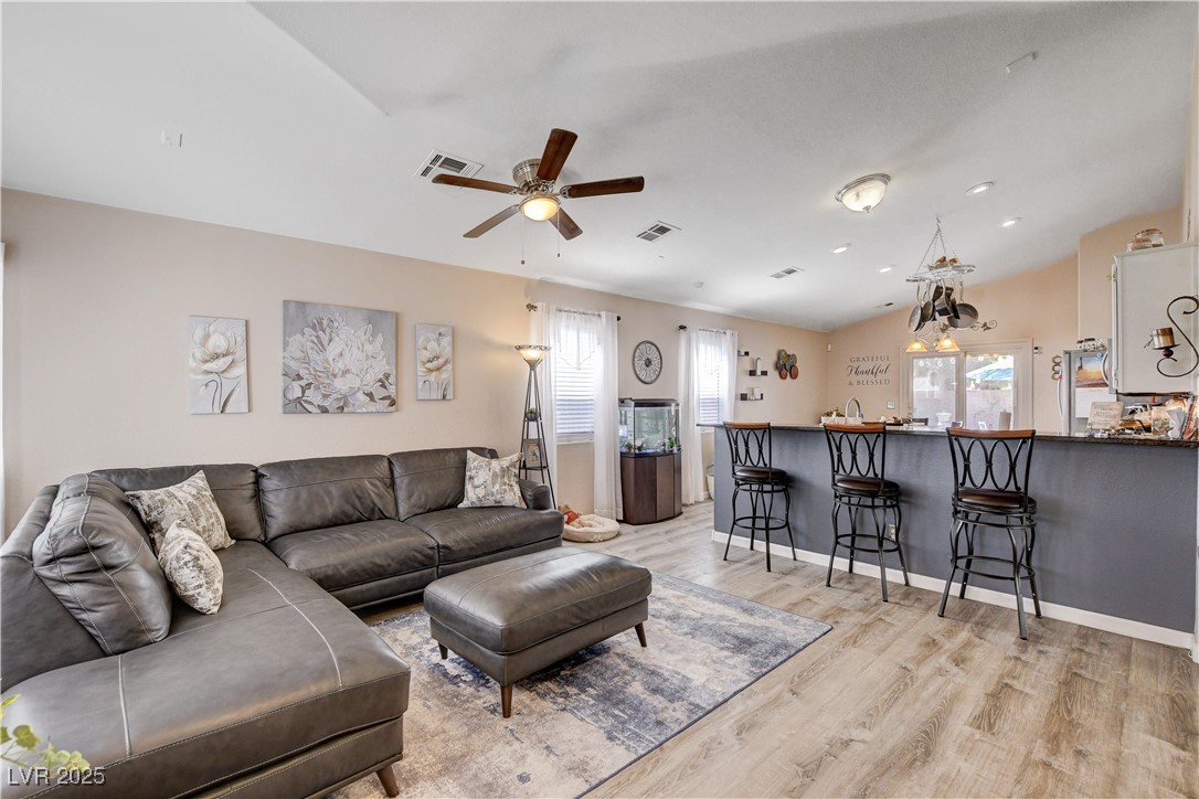 5009 Royal Lake Avenue