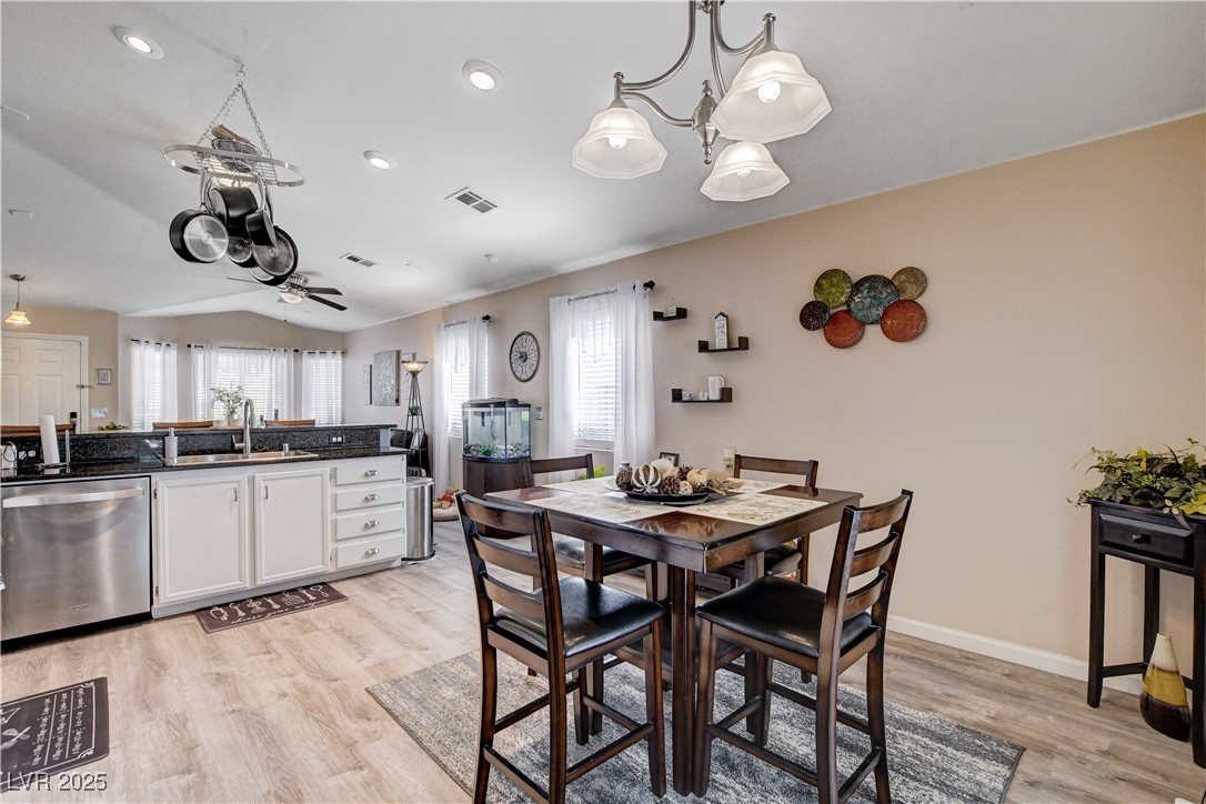 5009 Royal Lake Avenue