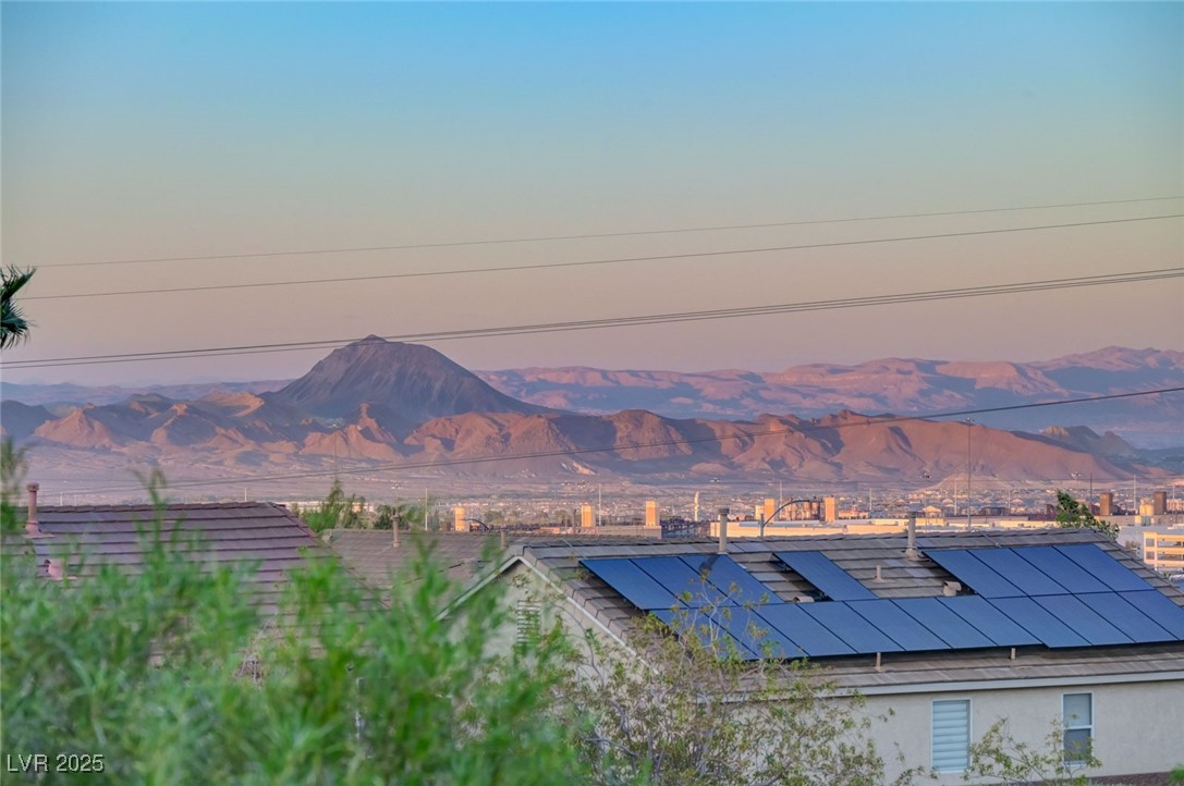 722 Solitude Point Avenue