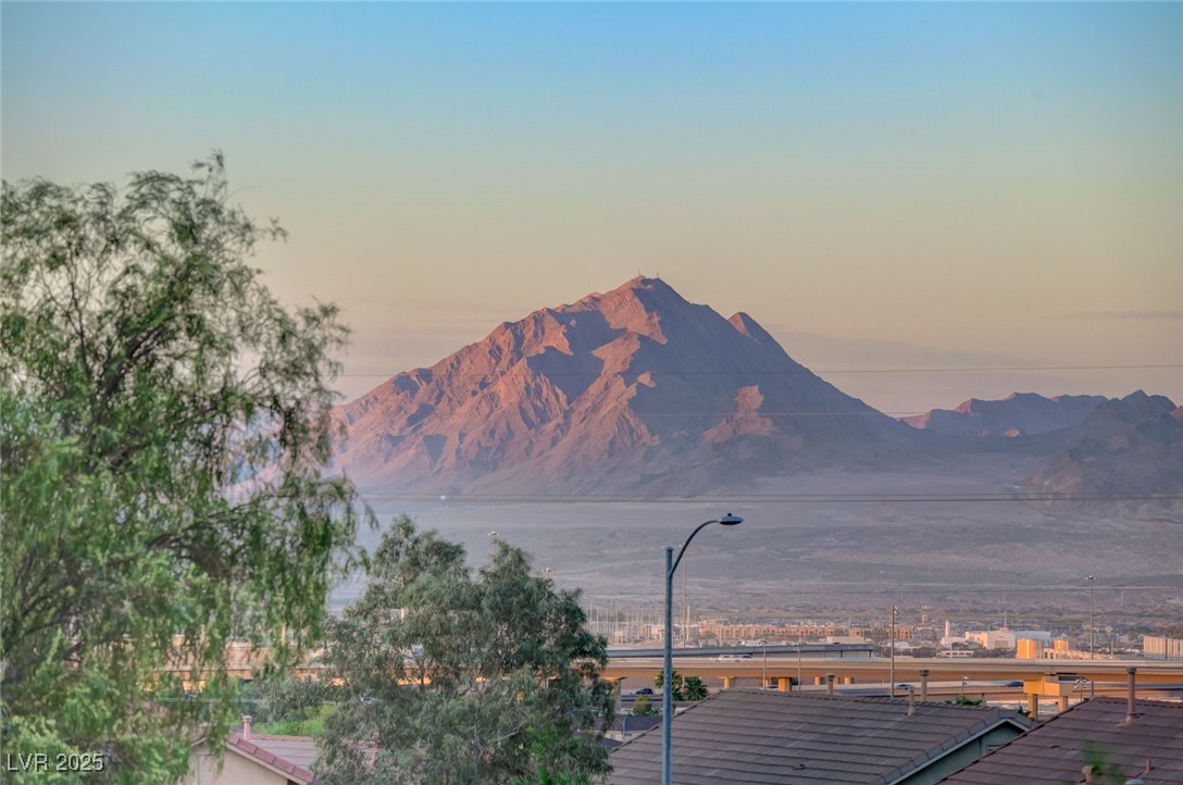 722 Solitude Point Avenue