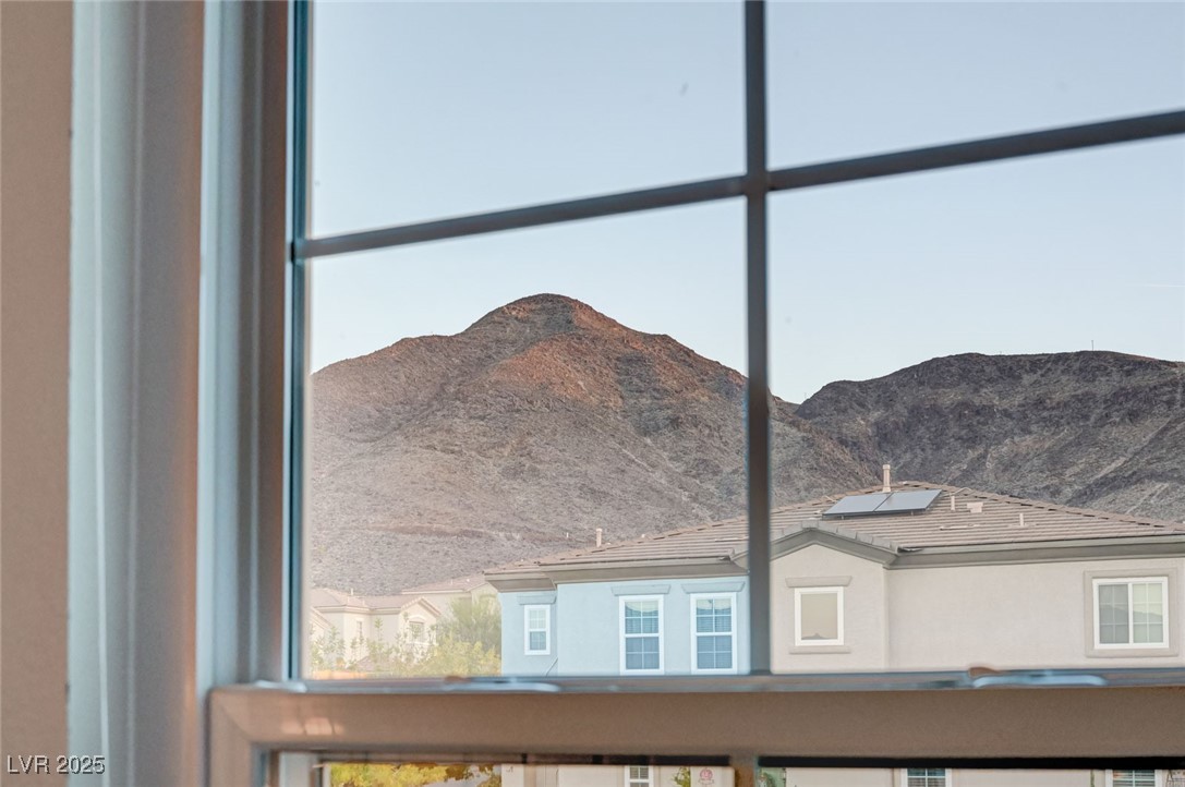 722 Solitude Point Avenue