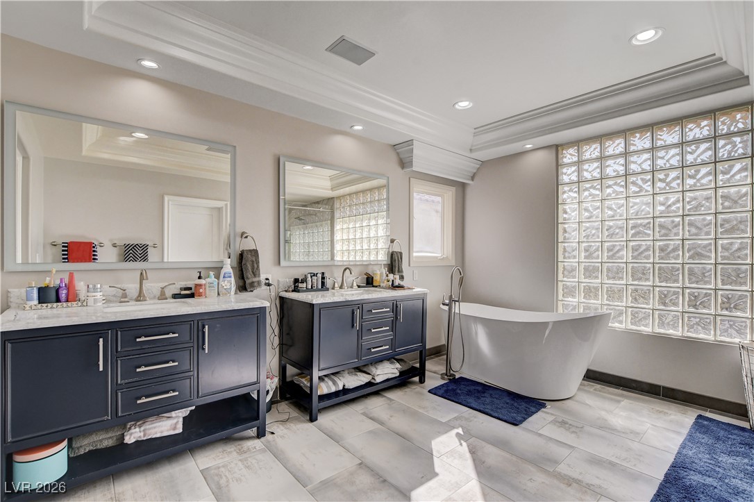 7980 Castle Pines Avenue