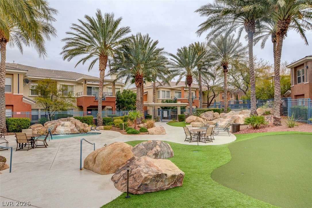 10820 Amber Ridge Drive 202