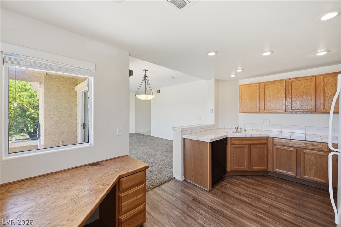 10820 Amber Ridge Drive 202