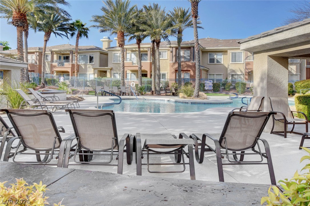 10820 Amber Ridge Drive 202