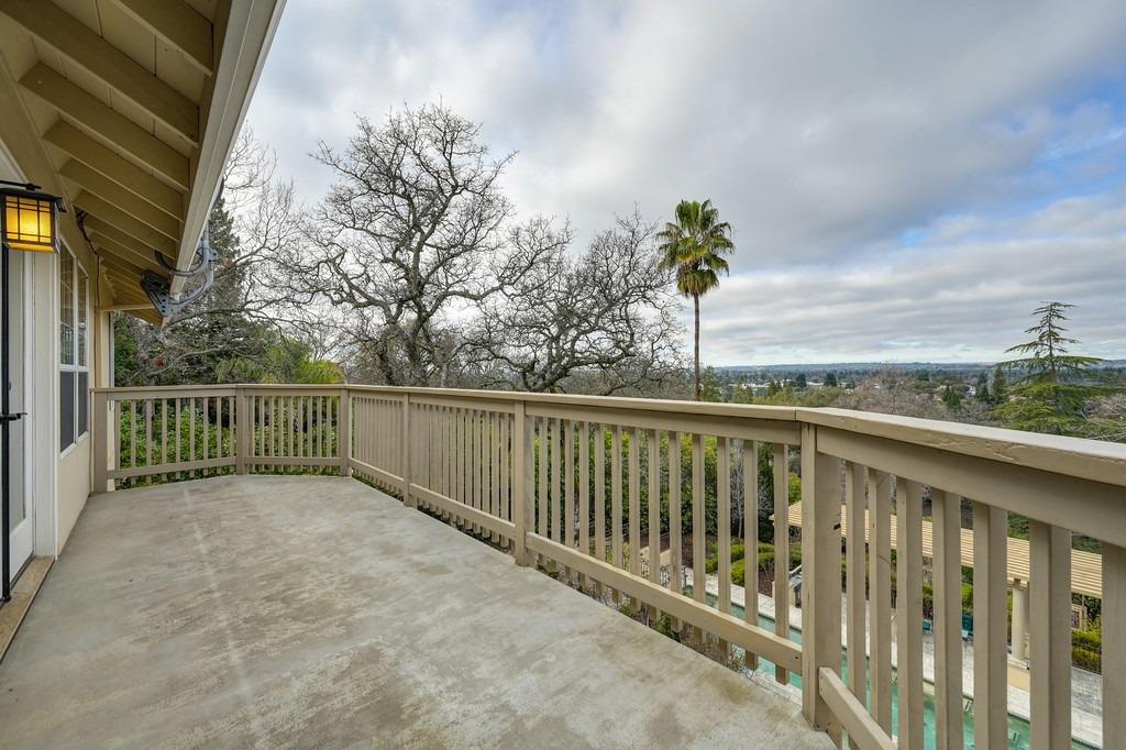 7335 Sierra Drive